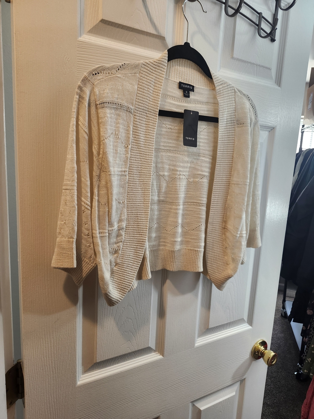 Torrid Cream Open-Front Short Sleeve Cardigan Sweater, Size 2 = 2X